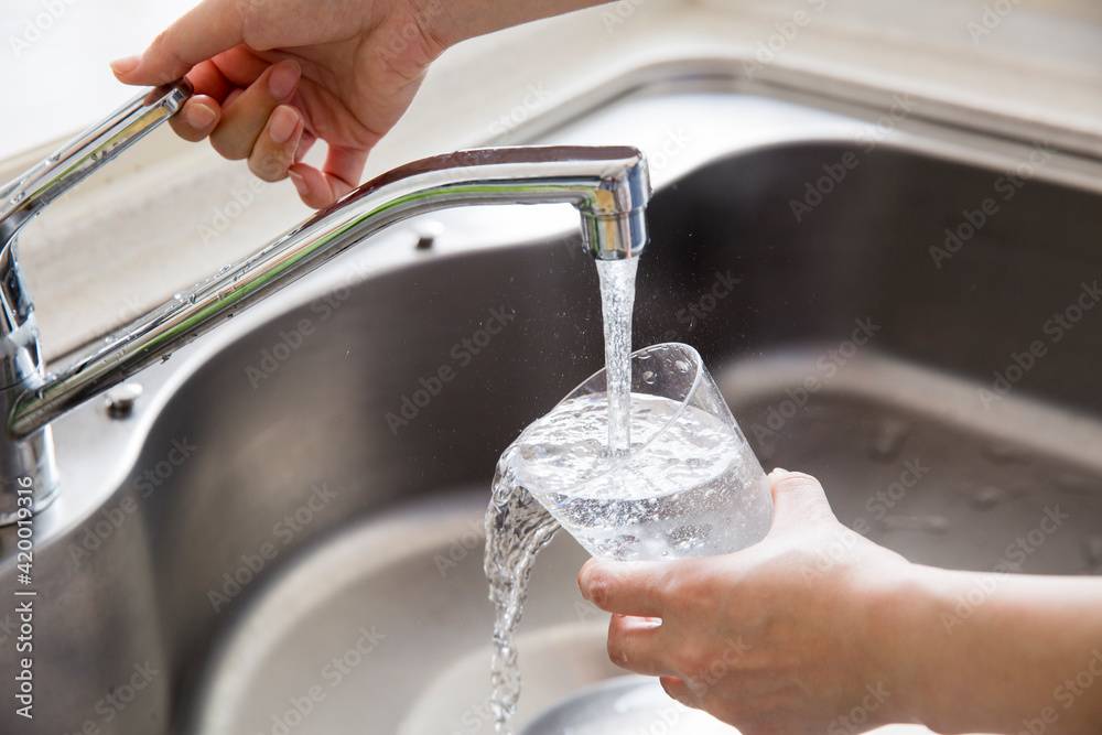 Robinetterie de salle de bain : que choisir entre un mitigeur et un mélangeur ? Kingersheim