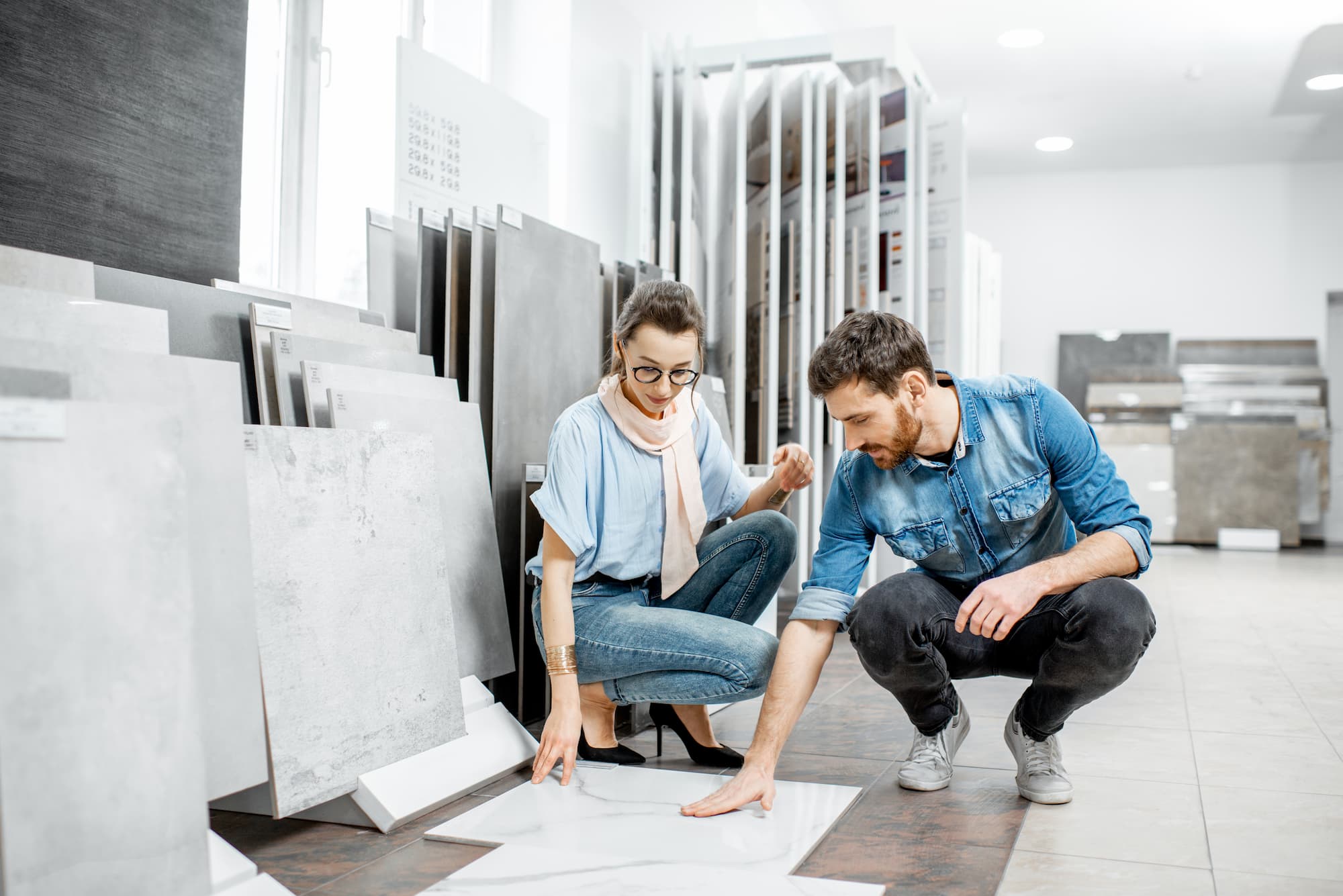 Pourquoi opter pour un carrelage uniforme du sol au plafond dans votre salle de bain ? Saint-Louis