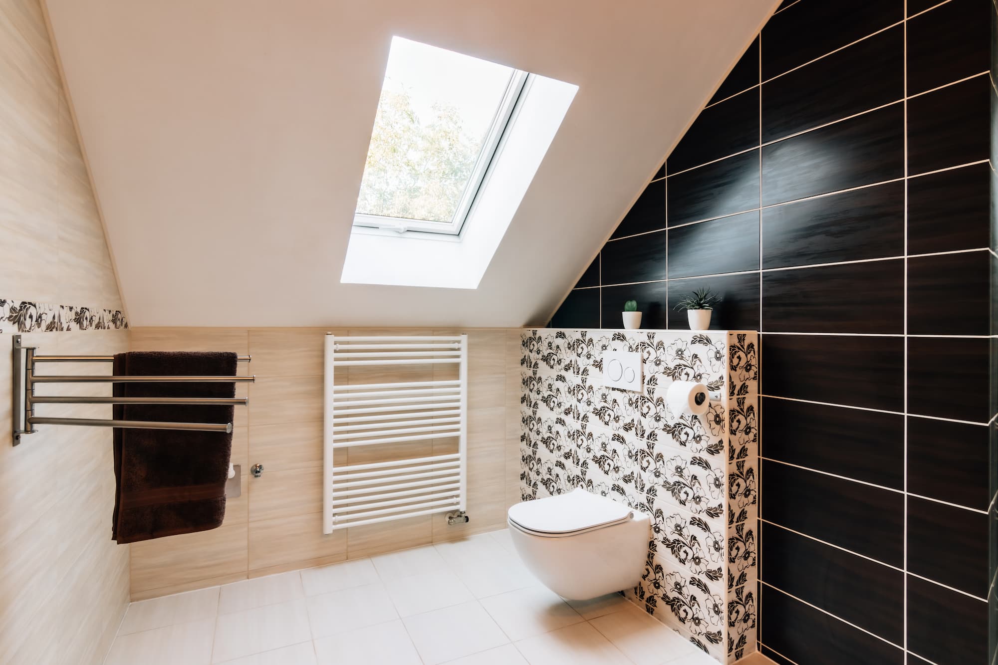 Quels sont les meilleurs agencements pour une salle de bain sous les combles ? Guebwiller